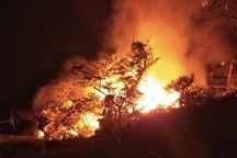 Lửa thiêu rụi 3 ngôi nhà tại Sa Pa