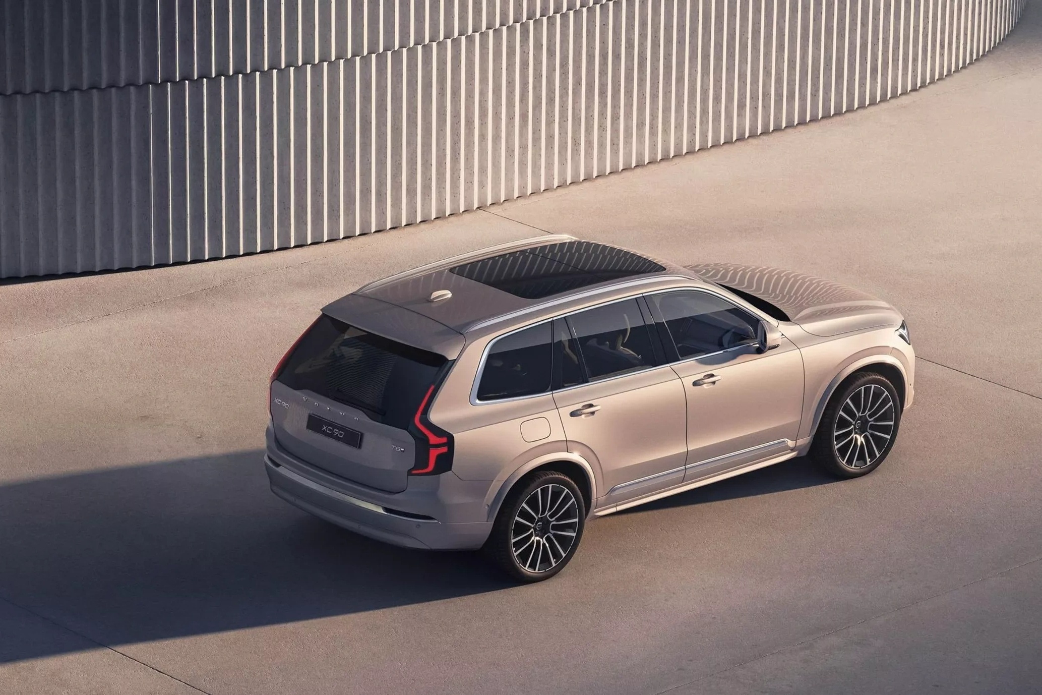 View - Volvo XC90 phiên bản 2025 trình làng, thêm công nghệ cho mẫu SUV hạng sang | Báo Dân trí