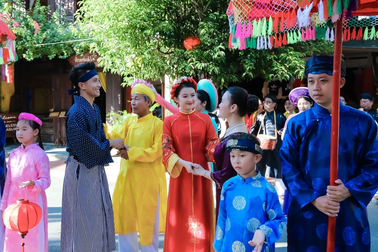 Tái hiện đám cưới Công nữ Ngọc Hoa với thương gia Nhật Bản ở phố cổ Hội An