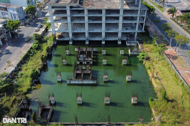 Những khối bê tông bỏ hoang, ao nuôi muỗi trên "đất vàng" Đà Nẵng