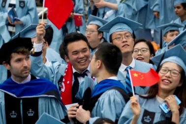 Lo rủi ro an ninh, Mỹ tiếp tục hạn chế nghiên cứu sinh Trung Quốc