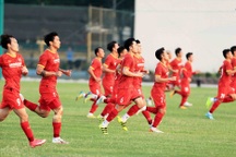 Hoàng Đức hồi phục thần tốc, thầy Park nhận tin cực vui trước ngày đi UAE