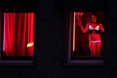 Hà Lan đánh thuế gái mại dâm