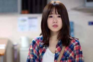 Chưa đi quá giới hạn, bố mẹ bạn trai ra điều kiện như bắt ép tôi