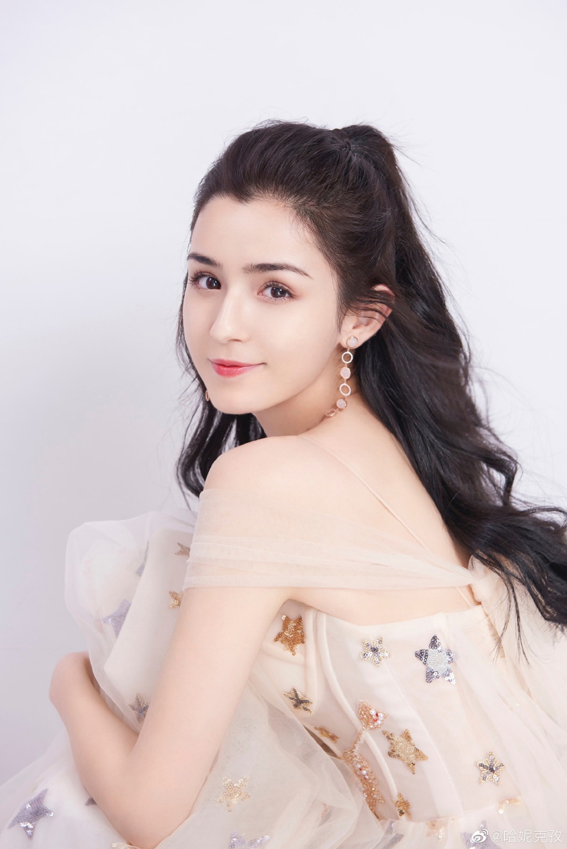 Hé lộ nguyên nhân rạn nứt hôn nhân của Angelababy và Huỳnh Hiểu Minh - 5 Hé lộ nguyên nhân rạn nứt hôn nhân của Angelababy và Huỳnh Hiểu Minh - 5