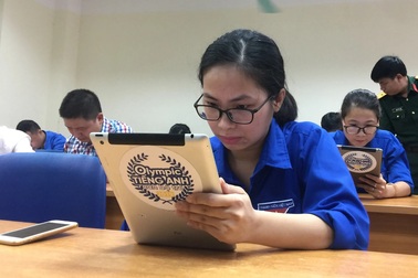 Cán bộ trẻ cả nước hào hứng tham gia cuộc thi Olympic Tiếng Anh lần đầu tổ chức