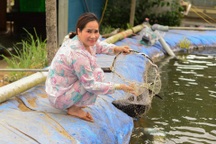 Làng tỷ phú cá tầm lao đao vì con suối duy nhất trong rừng đang khô cạn