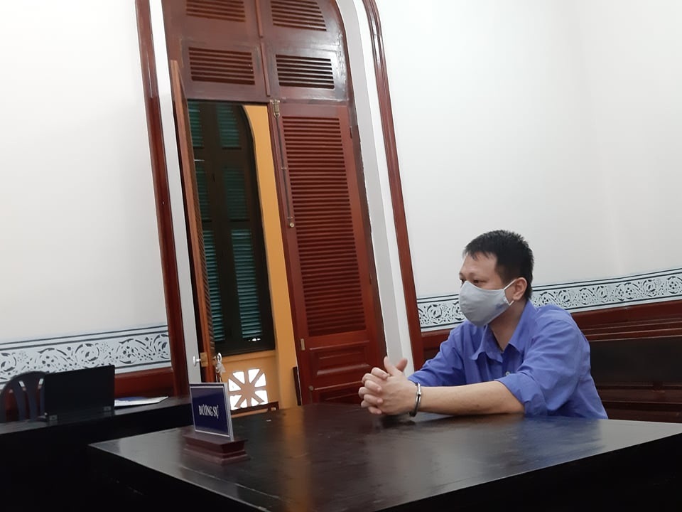 Cựu công an lừa chạy điểm rồi trốn truy nã - 1 Cựu công an lừa chạy điểm rồi trốn truy nã - 1