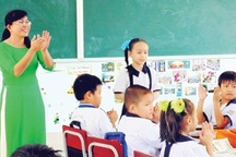 Giáo viên luân chuyển công tác thời điểm nào được trợ cấp lần đầu?