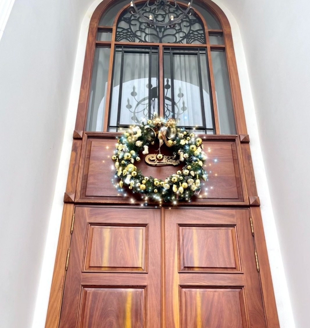 Cận cảnh không gian căn nhà triệu đô Bảo Thy trang hoàng đón Giáng sinh - 3 Cận cảnh không gian căn nhà triệu đô Bảo Thy trang hoàng đón Giáng sinh - 3