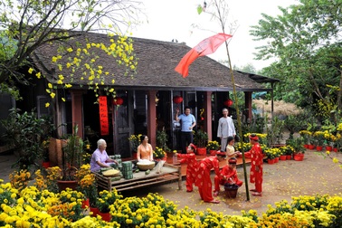 Cách Gen Z đối đáp trước những câu hỏi "khó đỡ" ngày Tết