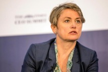 Robot khiến hơn 10 triệu công nhân Anh thất nghiệp