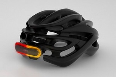 Đèn thông minh cho người đi xe đạp, cảnh báo đến người thân khi tai nạn