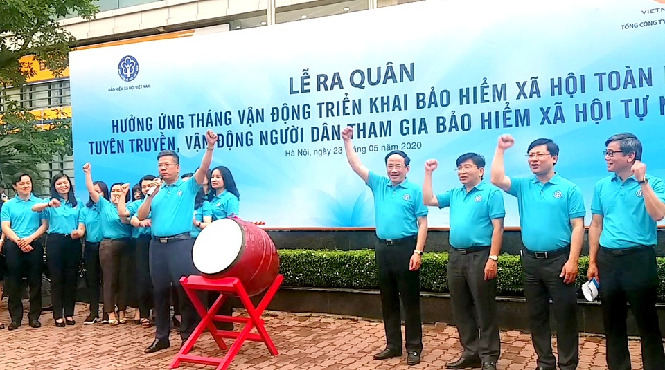 Ra quân vận động người dân tham gia BHXH tự nguyện trên toàn quốc - 1 Ra quân vận động người dân tham gia BHXH tự nguyện trên toàn quốc - 1