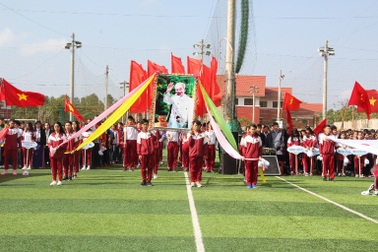 Hơn 2.000 học sinh tham gia Hội khỏe Phù Đổng