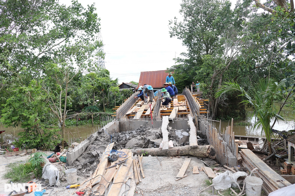 10 ngày nữa người dân ấp Qui Lân 6 sẽ có thể đi trên cây cầu Dân trí - 3 10 ngày nữa người dân ấp Qui Lân 6 sẽ có thể đi trên cây cầu Dân trí - 3