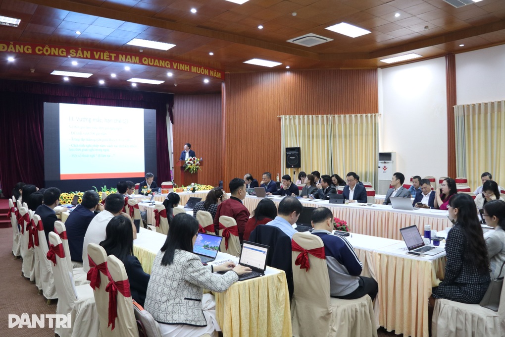 Tác động của đạo luật gốc với việc quản trị, điều chỉnh thị trường lao động - 1