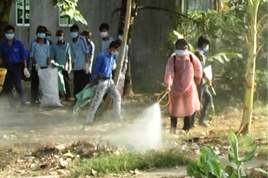 Dịch sốt xuất huyết ở Đồng Tháp:Chính quyền và người dân cùng diệt lăng quăng