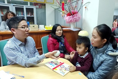 Ứng dụng phương pháp hiện đại điều trị cho trẻ tự kỷ