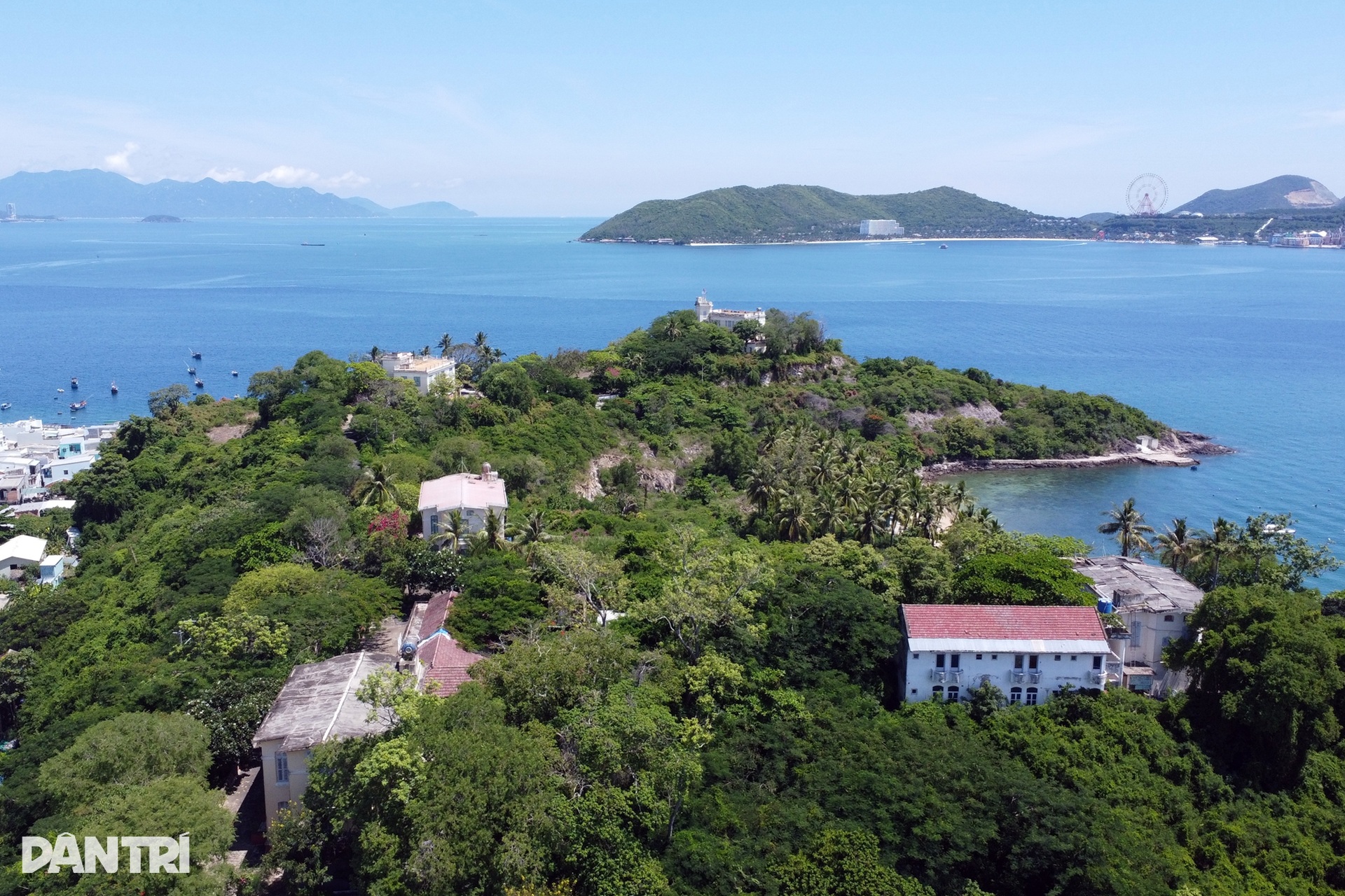 Biệt thự Vọng Nguyệt từng được đề xuất làm nơi ở cho cán bộ gây tranh cãi - 2 Biệt thự Vọng Nguyệt từng được đề xuất làm nơi ở cho cán bộ gây tranh cãi - 2