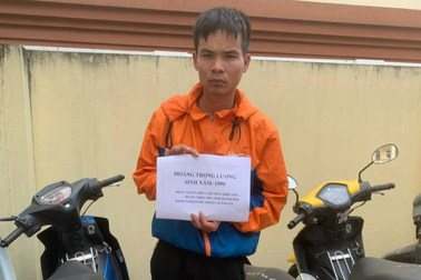 Bắt 2 đối tượng liên tục trộm cắp xe máy