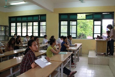 ĐH Y Dược TPHCM: 5 thủ khoa 29,5 điểm, dự báo điểm chuẩn tăng