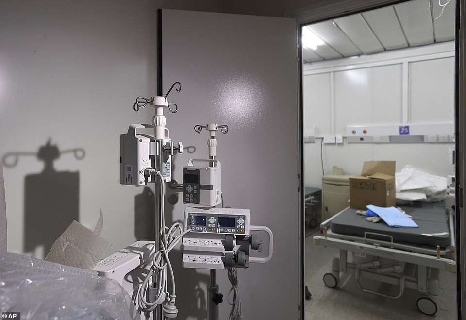 Bên trong bệnh viện dã chiến “thần tốc” đối phó virus corona tại Trung Quốc - 6 Bên trong bệnh viện dã chiến “thần tốc” đối phó virus corona tại Trung Quốc - 6