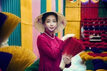 NSƯT Chiều Xuân khóc vì nhớ nhà ngày Tết, bật mí được mẹ chồng dạy nấu cơm