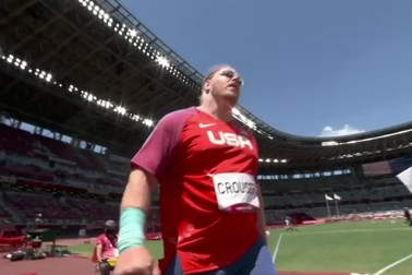 VĐV Ryan Crouser giành HCV ở nội dung đẩy tạ