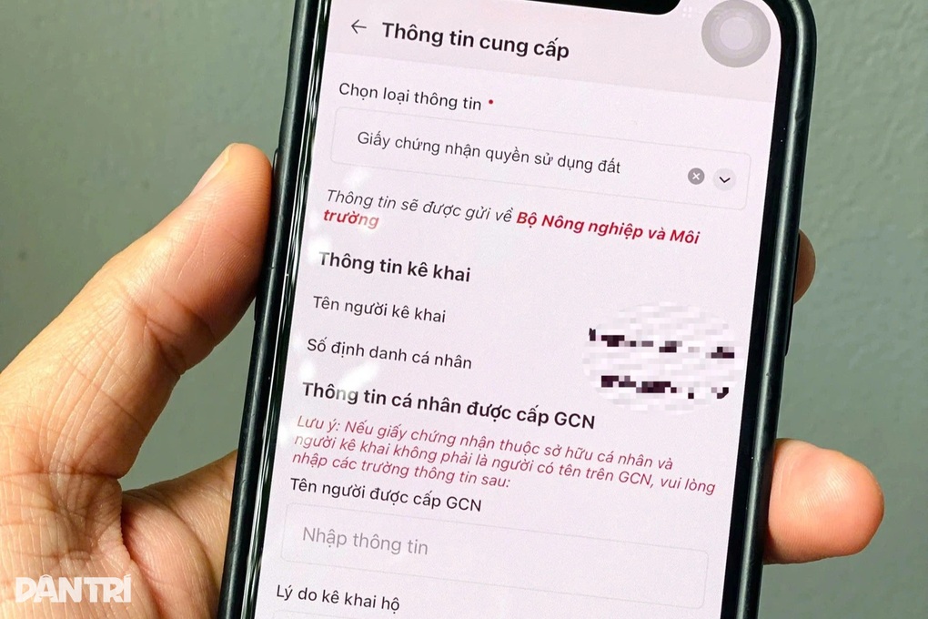 Người dân có thể nộp sổ đỏ qua VNeID; chính sách giúp mua nhà xã hội dễ hơn - 1 Người dân có thể nộp sổ đỏ qua VNeID; chính sách giúp mua nhà xã hội dễ hơn - 1