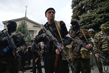 Một tháng thực hiện thỏa thuận Minsk2: Súng sắp nổ trở lại