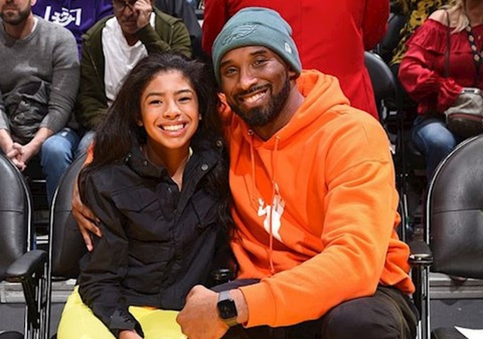 Huyền thoại bóng rổ Kobe Bryant cùng con gái thiệt mạng vì tai nạn máy bay thảm khốc - 2 Huyền thoại bóng rổ Kobe Bryant cùng con gái thiệt mạng vì tai nạn máy bay thảm khốc - 2