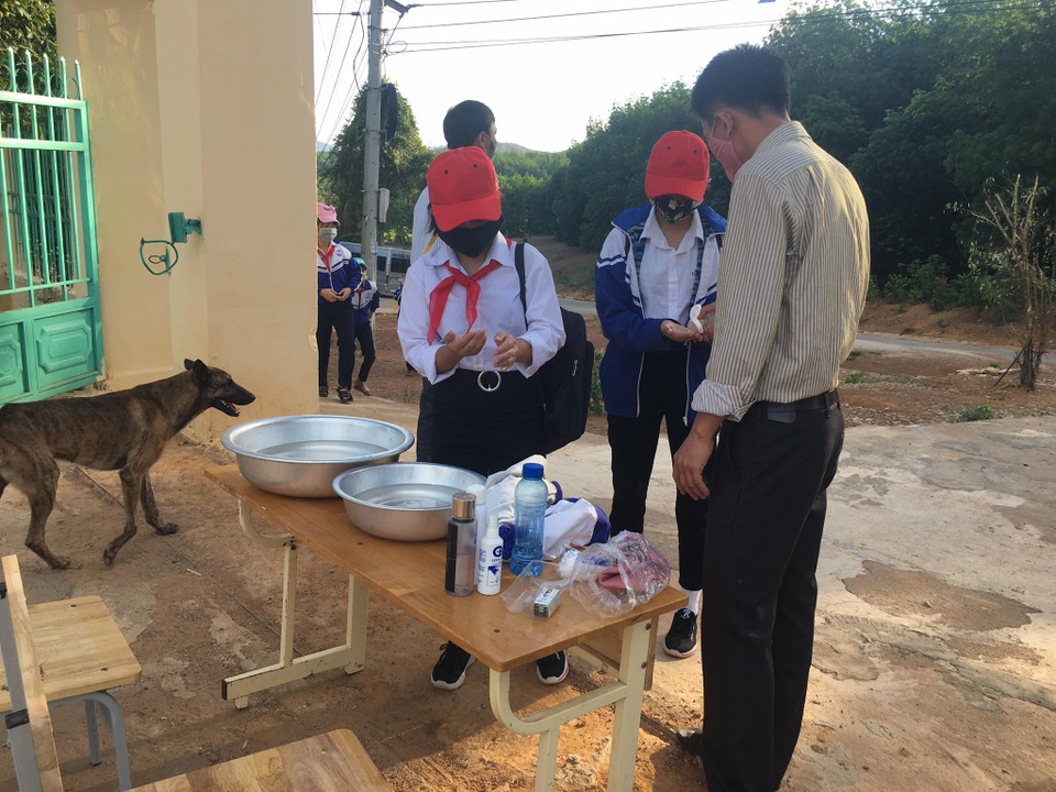 Các trường vùng khó nỗ lực phòng, chống dịch Covid-19 - 1 Các trường vùng khó nỗ lực phòng, chống dịch Covid-19 - 1
