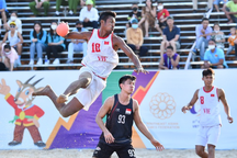 Thắng liên tiếp 4 trận, đội tuyển bóng ném bãi biển Việt Nam tiến gần HCV