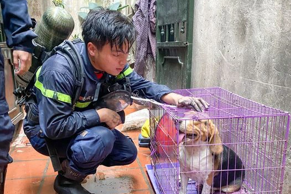 Hành động đẹp trước khi hy sinh của chiến sĩ trong đám cháy ở Hà Nội - 1 Hành động đẹp trước khi hy sinh của chiến sĩ trong đám cháy ở Hà Nội - 1