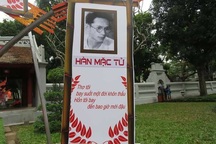 Nhà thơ Hữu Thỉnh lên tiếng về nhầm ảnh, sai thơ trong Ngày thơ Việt Nam