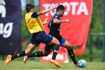 Thái Lan thua trận đầu dưới thời tân HLV Rajevic