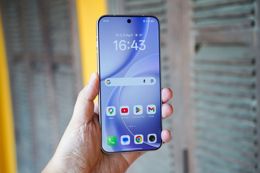 Apple, Samsung thống trị phân khúc di động cao cấp - 2