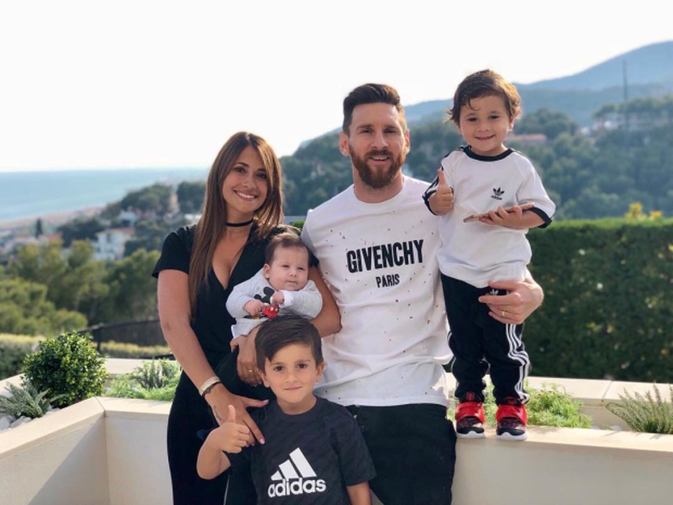 Cuộc sống siêu sang của Messi ở Barcelona - 1 Cuộc sống siêu sang của Messi ở Barcelona - 1