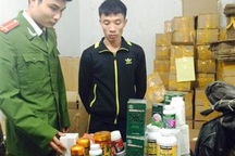 Bắt giữ hàng chục tấn thực phẩm chức năng giả các thương hiệu nổi tiếng