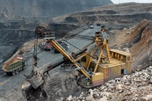 3.000 tấn quặng titan bị tịch thu, đấu giá