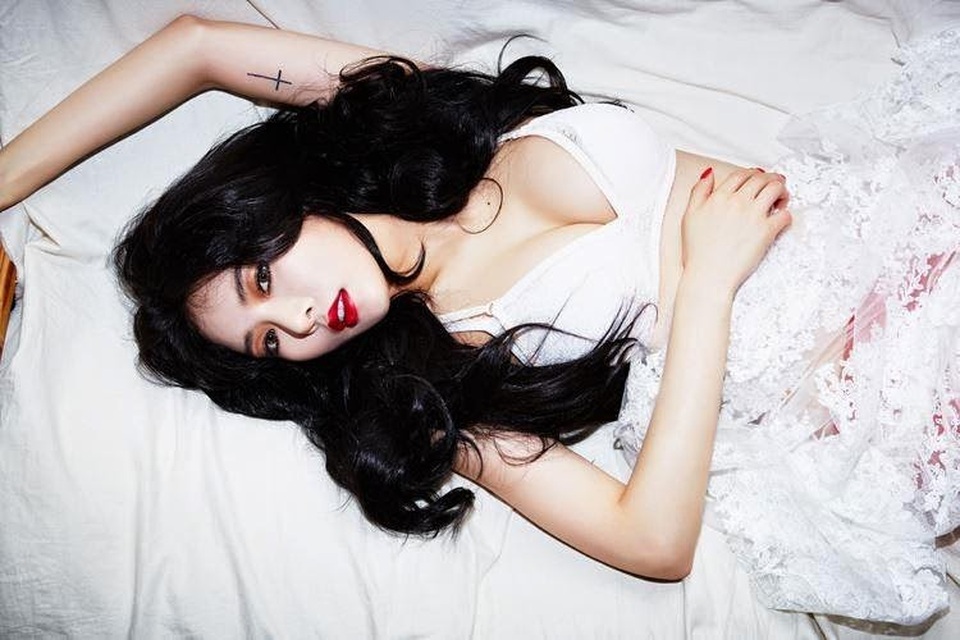 “Biểu tượng gợi cảm xứ Hàn” HyunA bất ngờ tiết lộ bị trầm cảm - 8 “Biểu tượng gợi cảm xứ Hàn” HyunA bất ngờ tiết lộ bị trầm cảm - 8