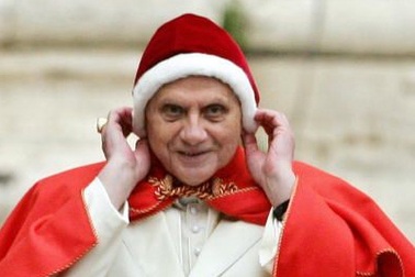 Thời trang mũ của Giáo hoàng Bennedict XVI