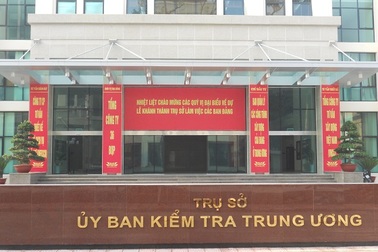 UB Kiểm tra TƯ kết luận về vi phạm của 2 Chủ tịch UBND tỉnh