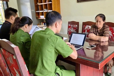 3 người phụ nữ bị bắt vì mua bán số lô, đề qua Zalo