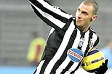 Juventus - CLB số một thế giới đầu tháng 2/2006