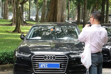 Nghi vấn xe Audi "mang danh" xe APEC để bán thanh lý, Hải quan nói gì?