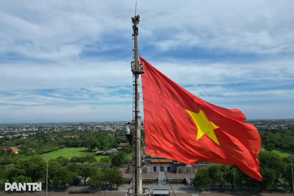 Nơi ghi dấu những khoảnh khắc chuyển dòng lịch sử - 3 Nơi ghi dấu những khoảnh khắc chuyển dòng lịch sử - 3