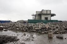 Chủ tịch TP Hà Nội: "Sẽ đưa cần cẩu vào “cắt ngọn” tòa nhà 8B Lê Trực"