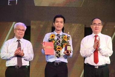 Tiến sĩ "Quả cầu vàng" làm Phó chủ tịch Hội Liên hiệp Thanh niên TPHCM